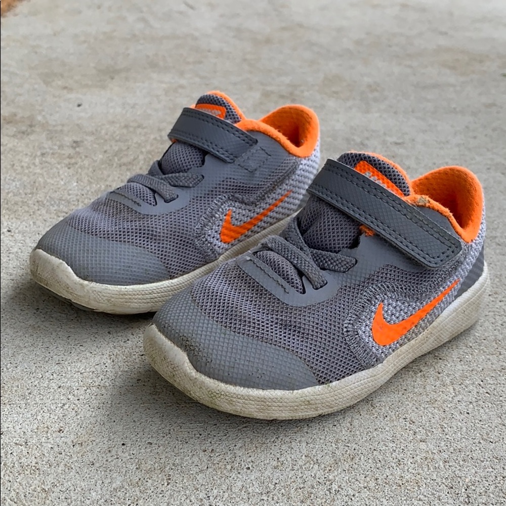 Children’s Nike Sneakers 7C